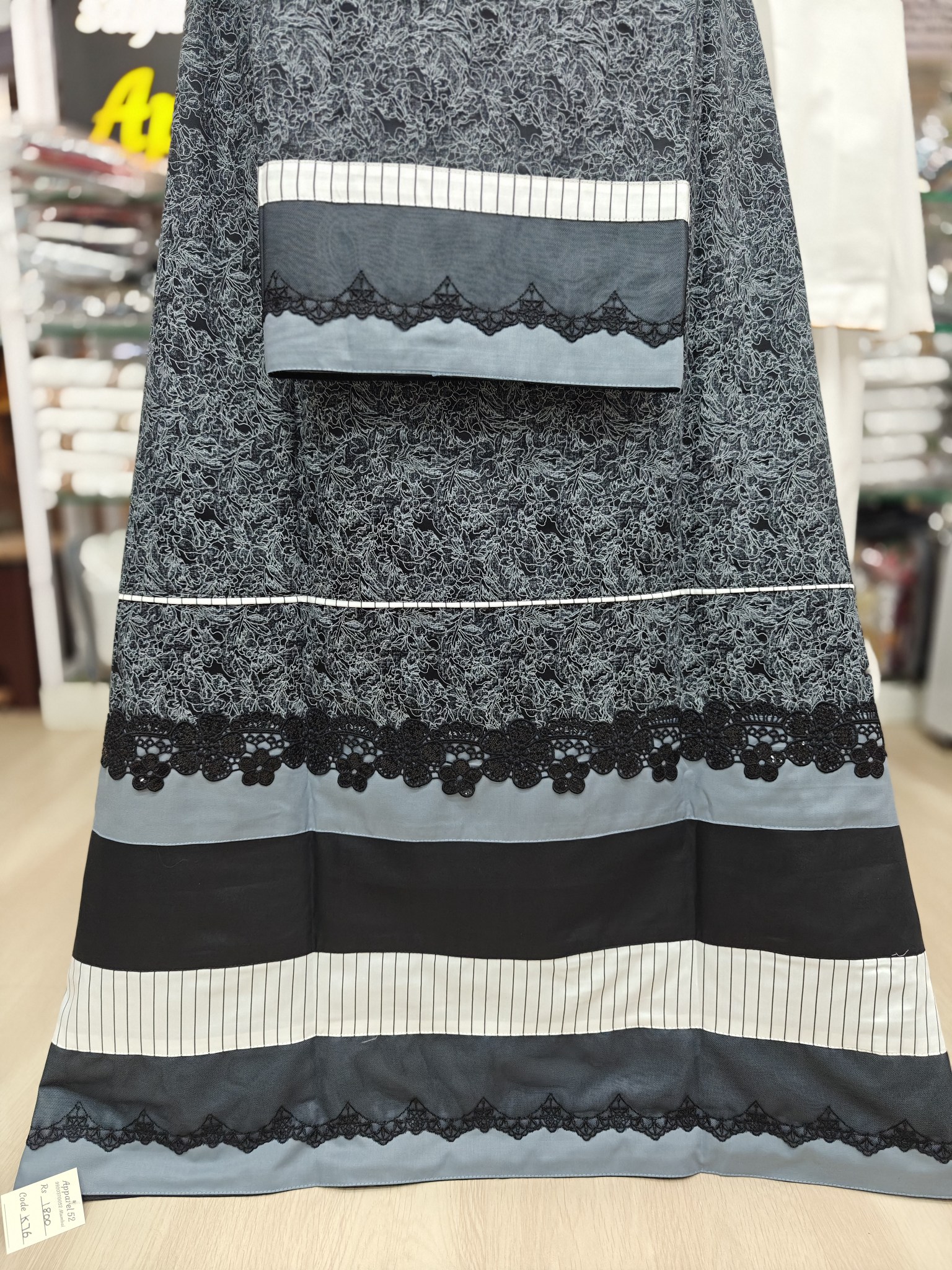  Black Printed Cotton Fabric Rida